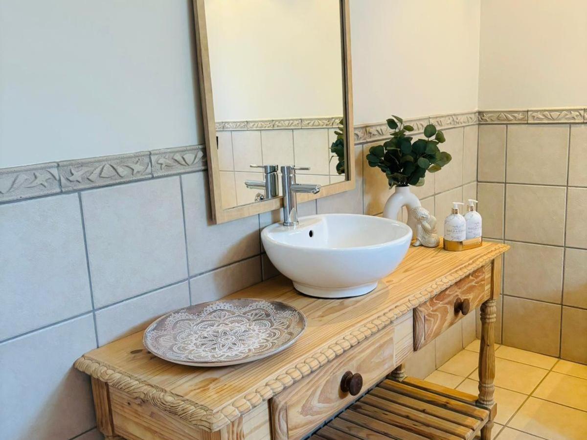 Bliss In The Bay Guesthouse Plettenberg Bay Room photo